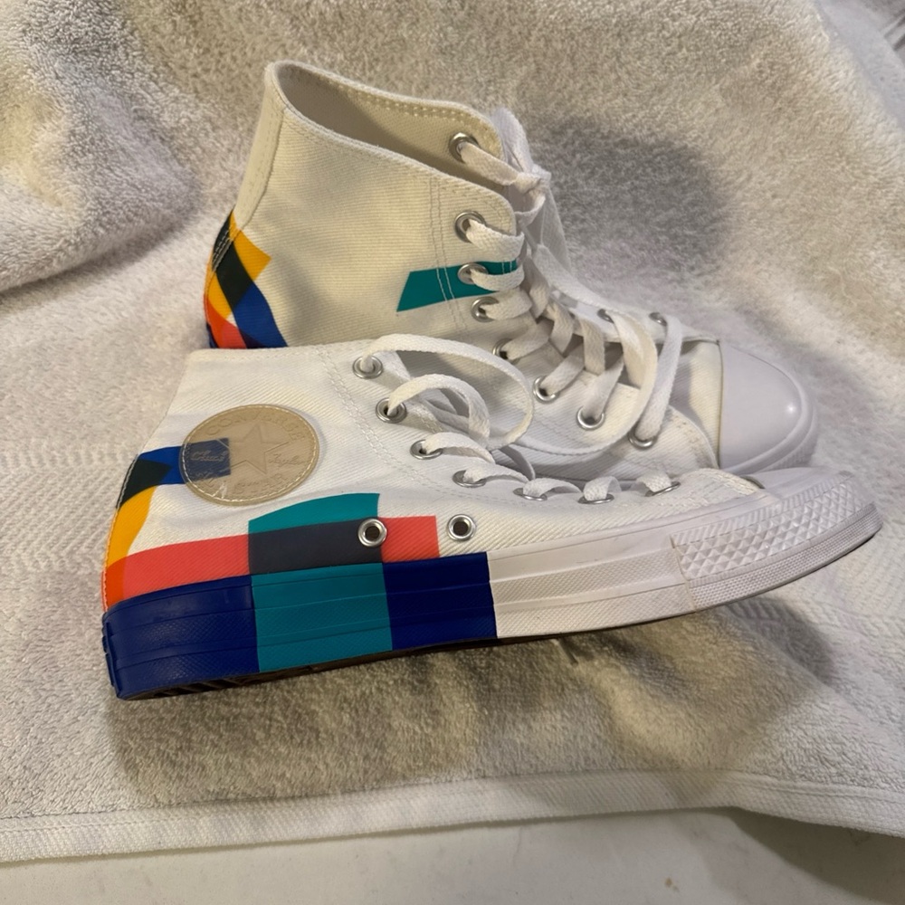 New Women’s Size 7 Converse Chuck Taylor All Star High Space Racer 165092C - Picture 8 of 9